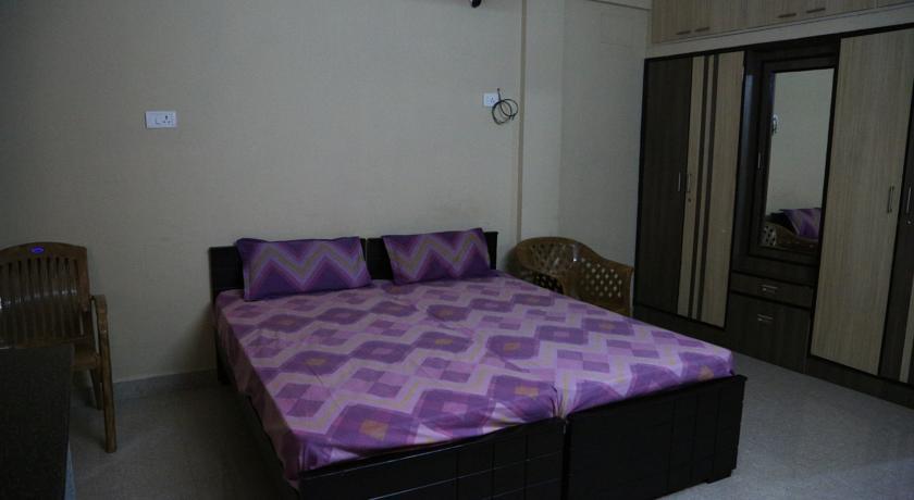 Fast Track Nungambakkam Guest house