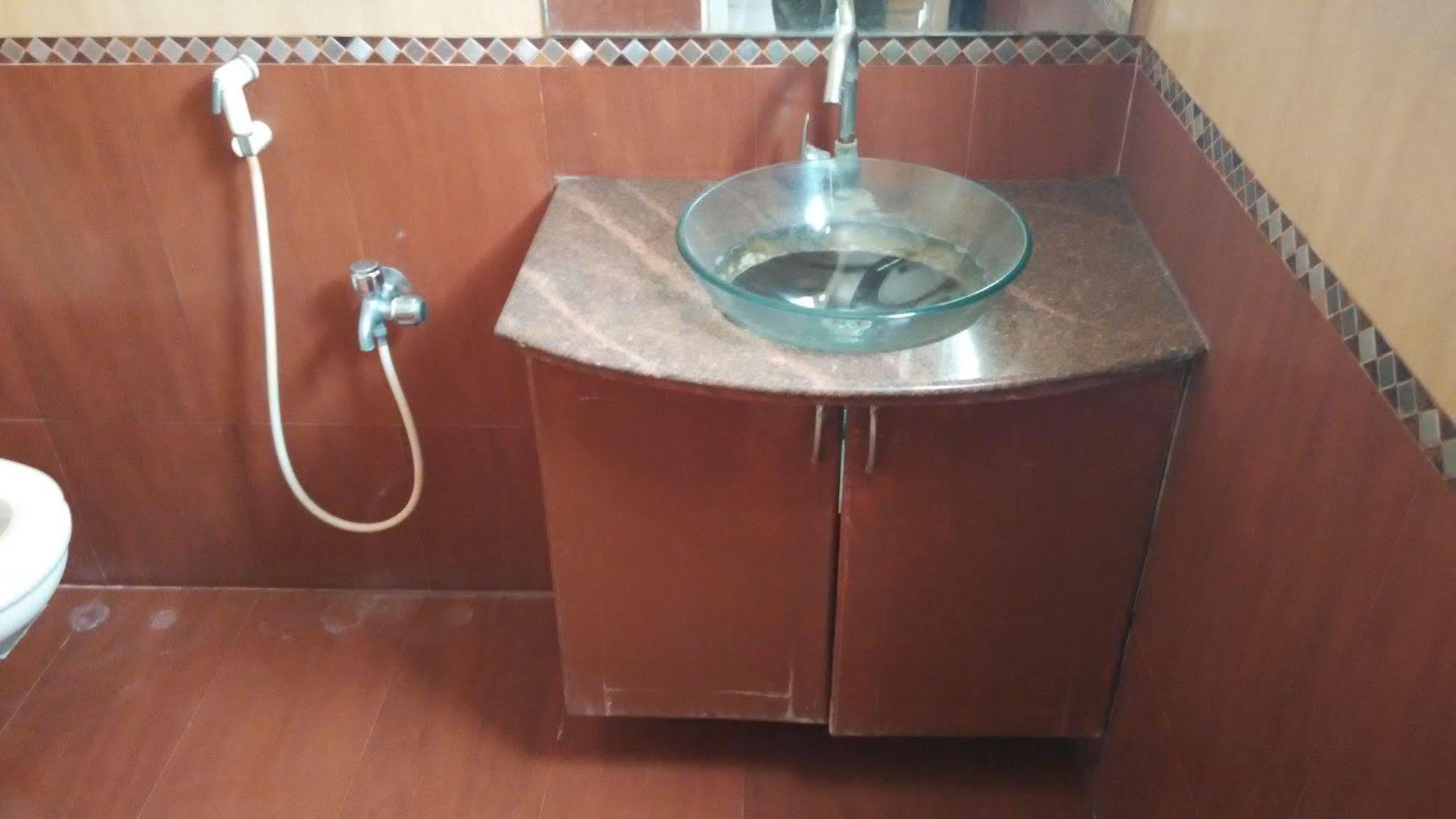 Guest house Fast Track Nungambakkam Chennai