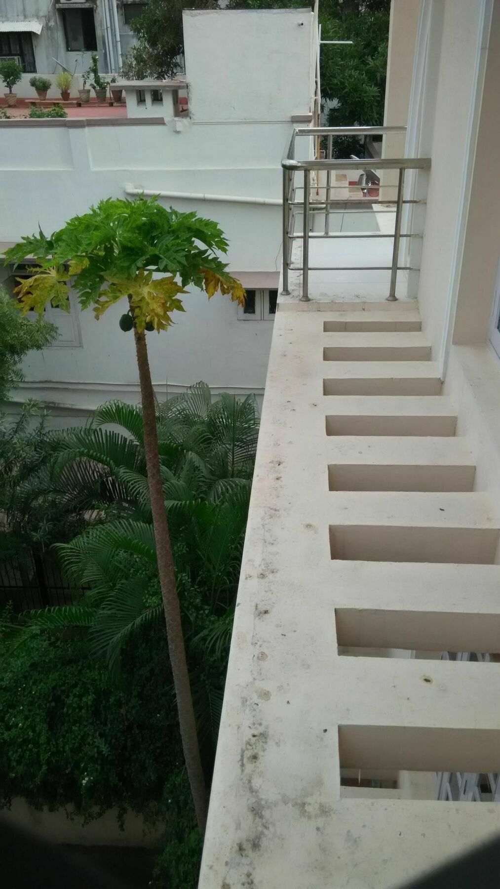 Fast Track Nungambakkam Guest house